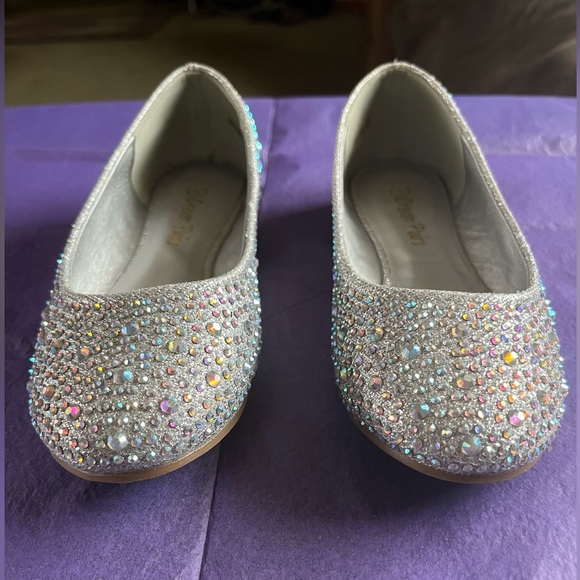 Shoes - Women’s Flats